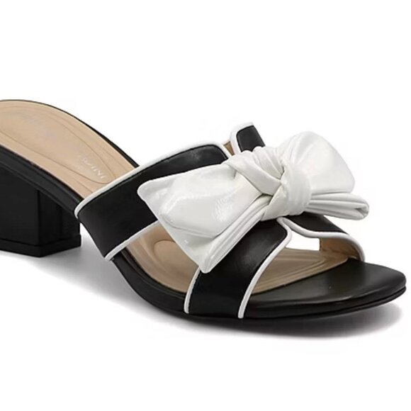 Adrienne Vittadini Arnoldo Women’s Heeled Sandals Black Sz 10 M MSRP $100 - Picture 1 of 3